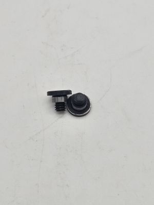 Juki 780 Винт SD-0630272-SP, HINGE SCREW