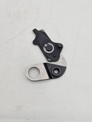 Juki 1790 Пинцет обрезки нижней нити в сборе 400-04311 (Китай)
