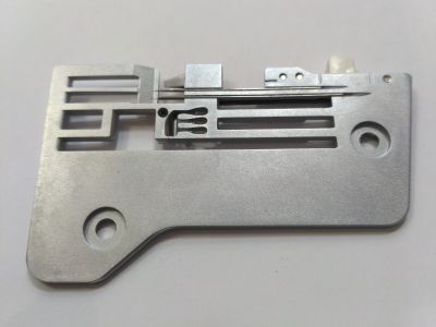 Игольная пластина (thread plate) Juki MO-735